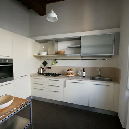 Tabacchi Luxury In Historical Center Near Toll Parking Apartment *