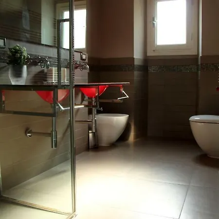 Tabacchi Luxury In Historical Center Near Toll Parking