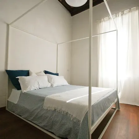 Tabacchi Luxury In Historical Center Near Toll Parking Apartment *